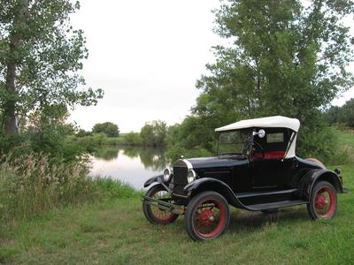 1927 roadster, gone fishin