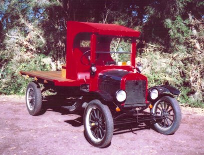 1923 Model TT Ford Flatbed truck