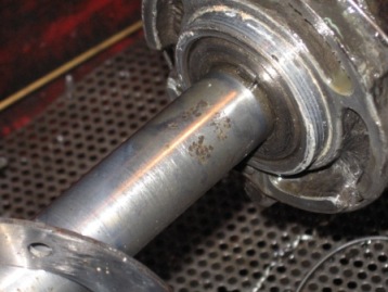 Pitting of the Model T axle