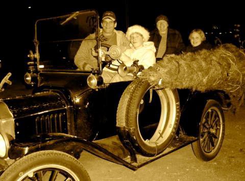 Model T Ford Christmas in California